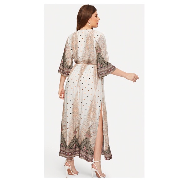 PLUS SIZE 2X BOHO PAISLEY MAXI DRESS - Picture 5 of 8